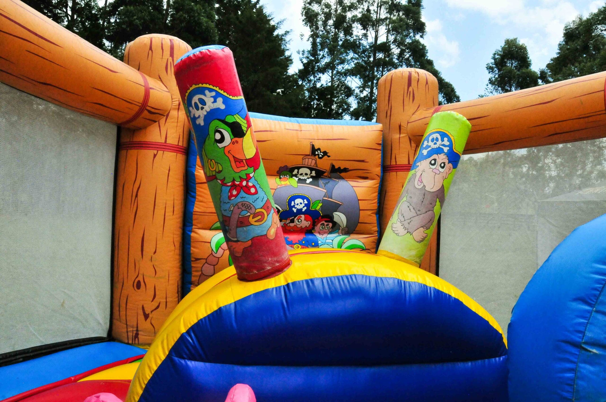 barco-pirata-inflable_pony-park_14