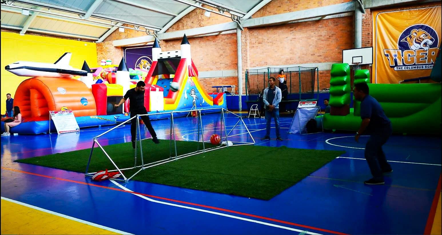 futbol-tenis_pony-park_02.jpg