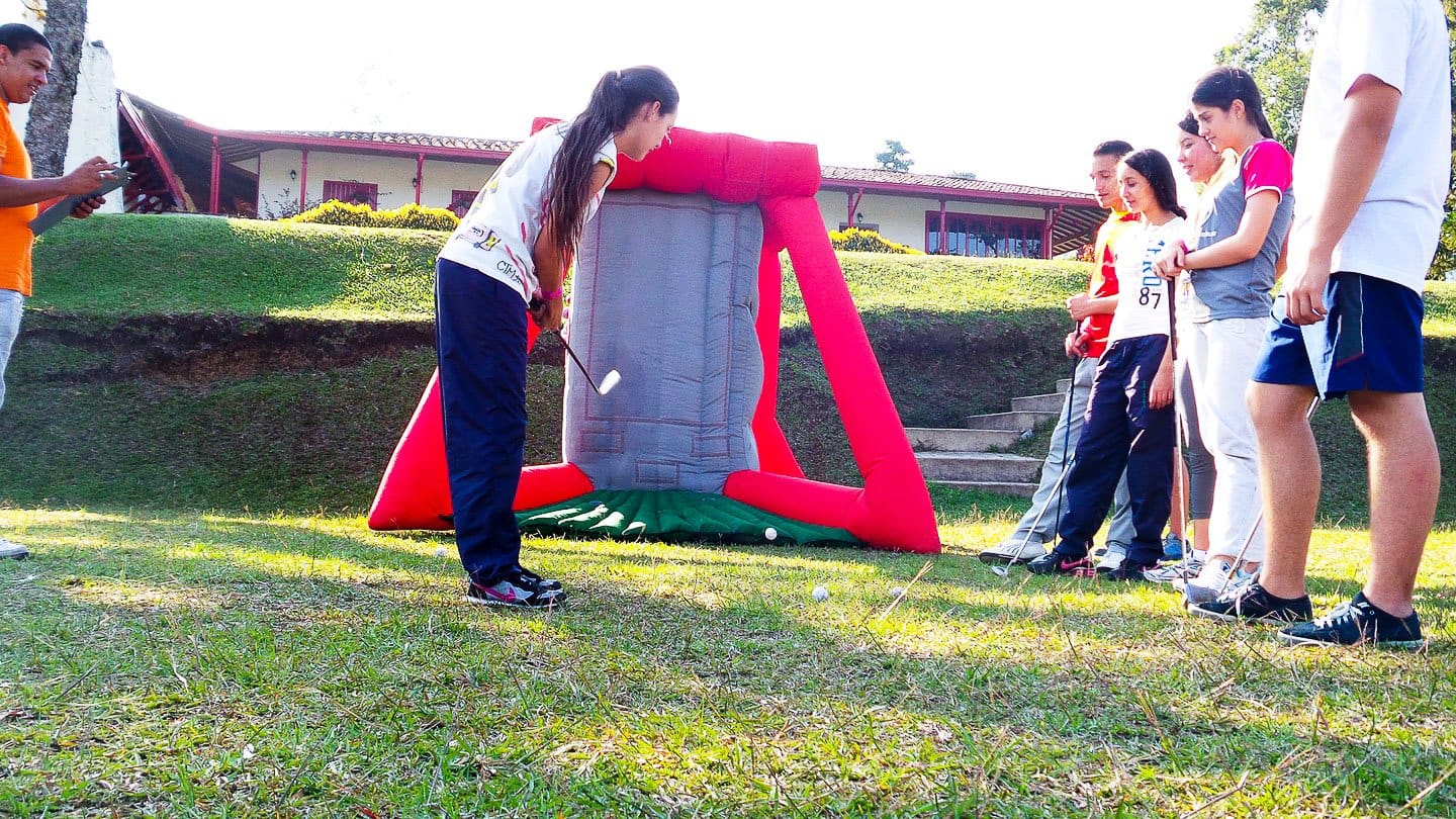 multiplex-inflable_pony-park_07.jpg