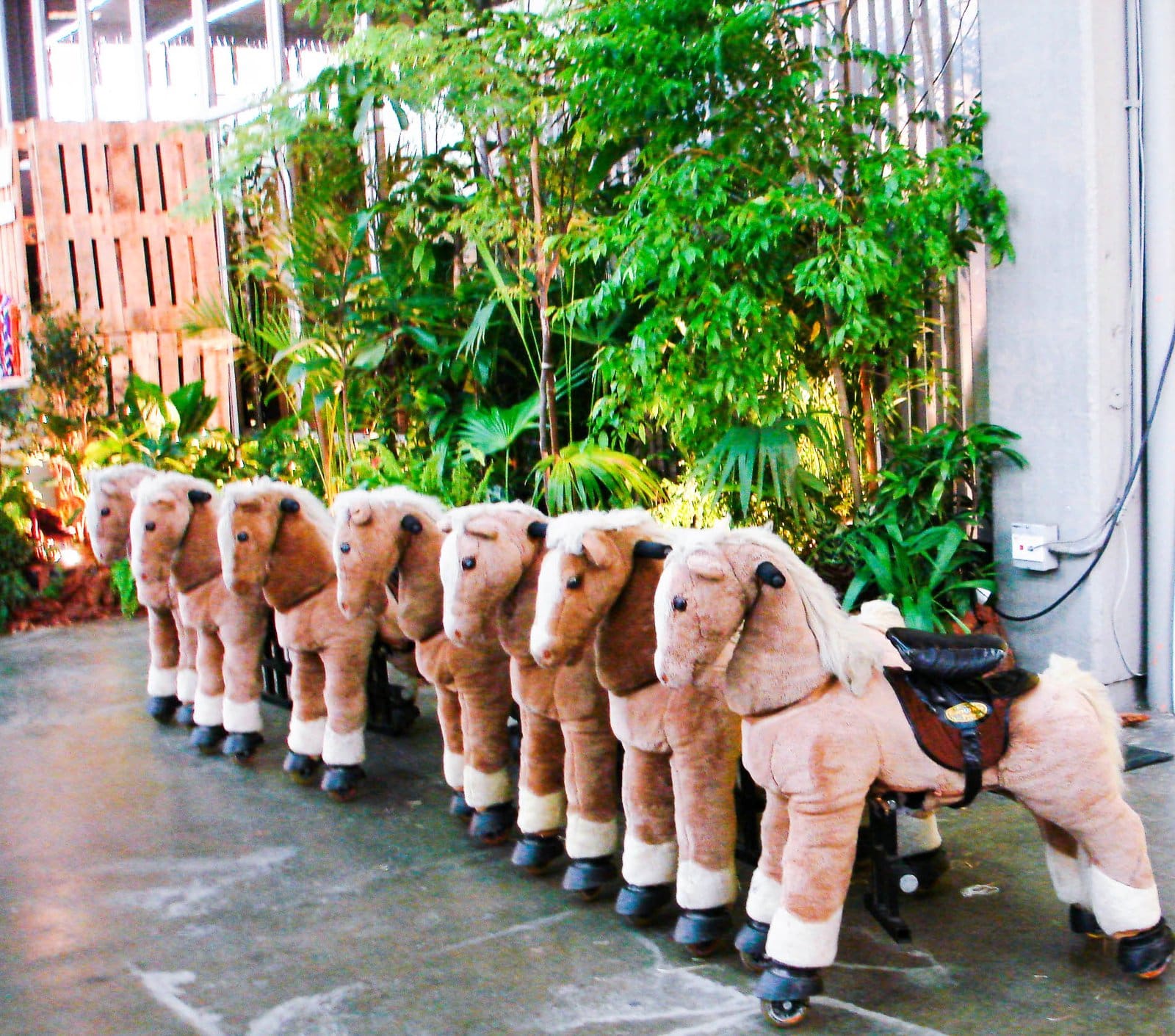 ponys-mecanicos_pony-park_02.jpg