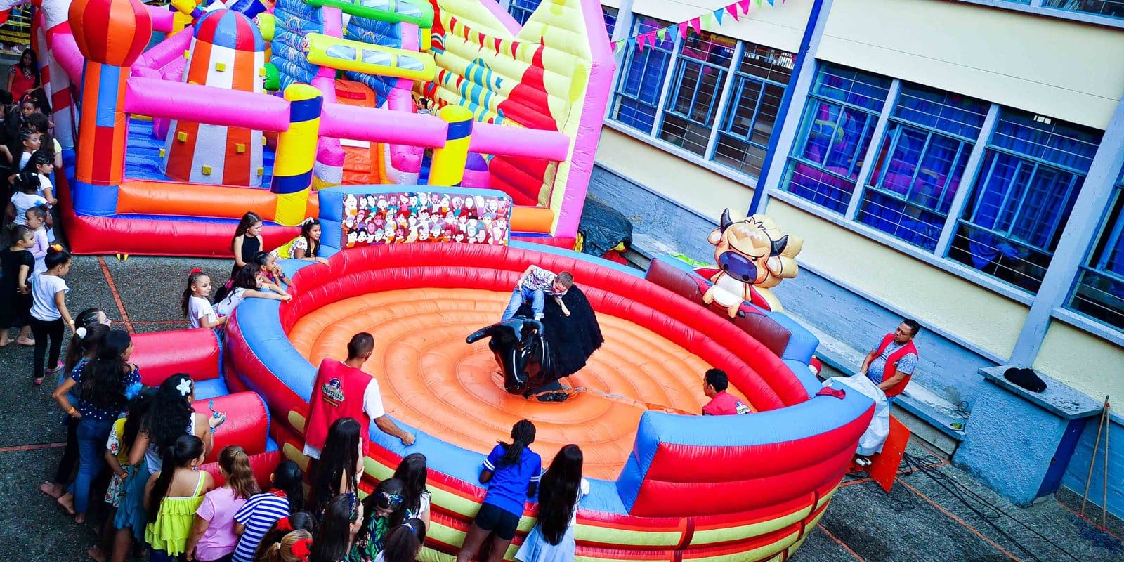 toro-mecanico_pony-park_01.jpg toro mecanico infantil