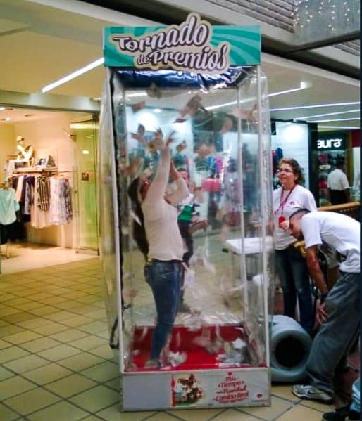 cabina-de-sorteo_pony-park_01.jpg