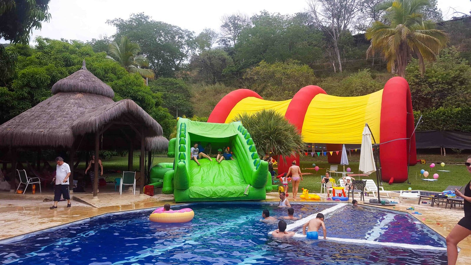 inflable-de-cocodrilo_pony-park_02.jpg
