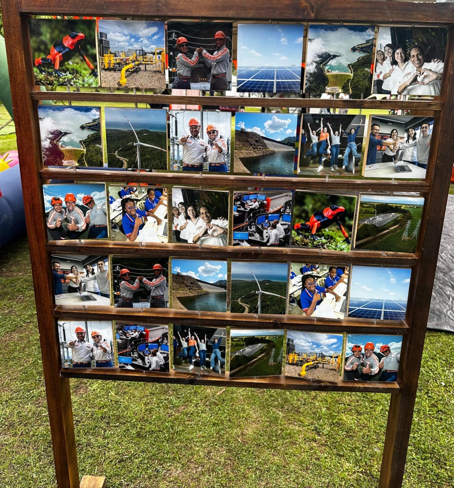 Concéntrese gigante 02 Concéntrese gigante personalizado con fotos de una empresa