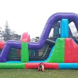 Módulo 2 del inflable El Desafío del Dragón de PonyPark