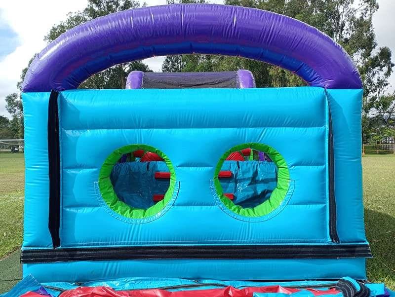 Inflable Desafío Dragón Módulo 2 03 Vista del módulo 2 del inflable certificado Desafío del Dragón